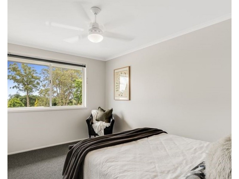 24 Bingara Street, Mount Lofty QLD 4350