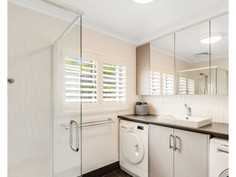 24 Bingara Street, Mount Lofty QLD 4350
