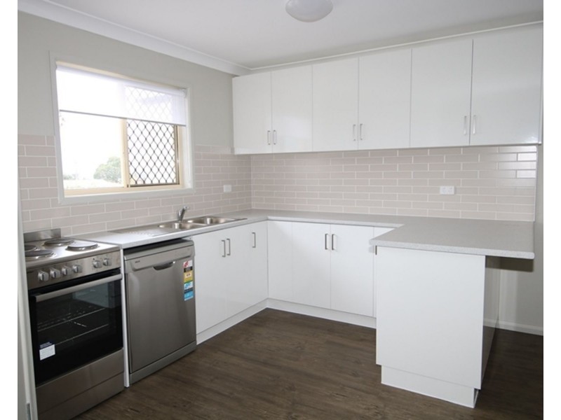 2/14 Pascoe Lane, Harlaxton QLD 4350