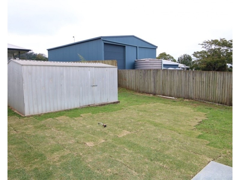 2/14 Pascoe Lane, Harlaxton QLD 4350