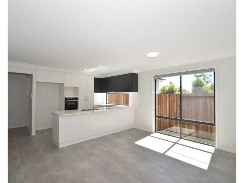 3/28 Ellis Street, Wilsonton QLD 4350