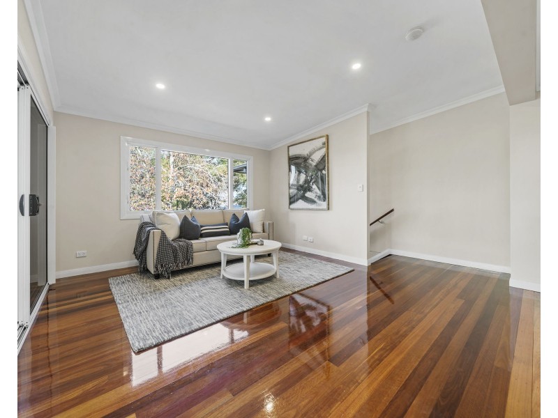 22b Jellicoe Street, Mount Lofty QLD 4350