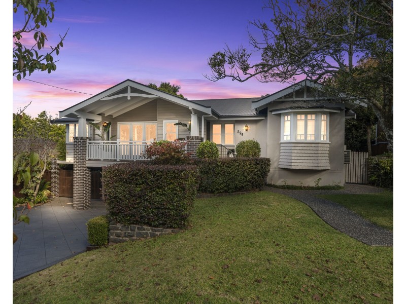 22b Jellicoe Street, Mount Lofty QLD 4350