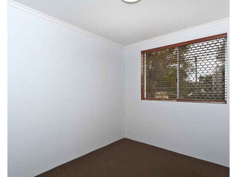 2/20 Swallow Court, Newtown QLD 4350