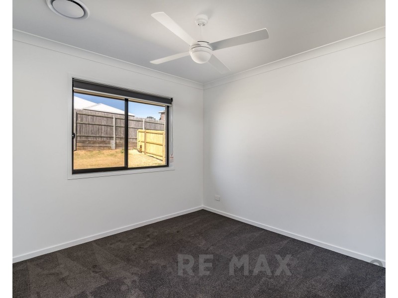 19 Vanessa Crescent, Cotswold Hills QLD 4350