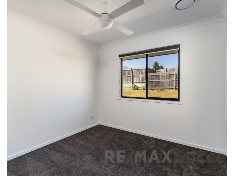 19 Vanessa Crescent, Cotswold Hills QLD 4350