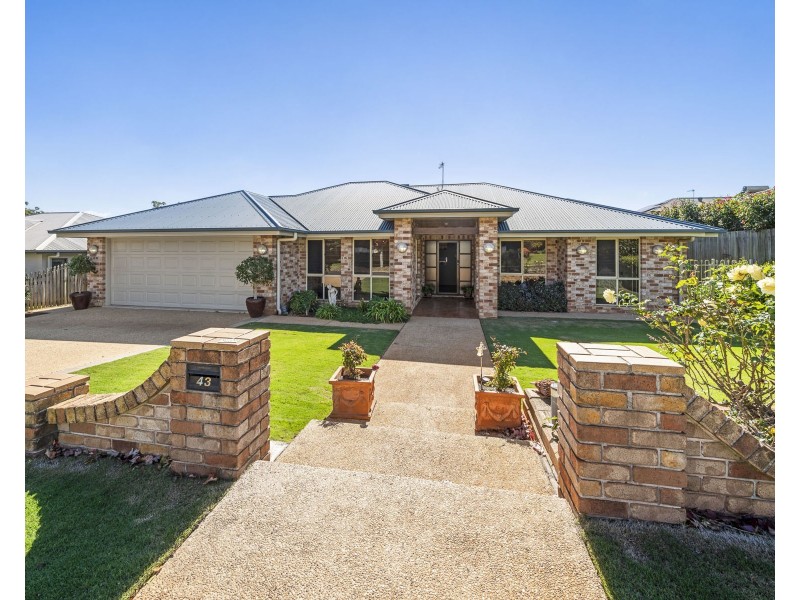 43 McClymont Drive, Rangeville QLD 4350