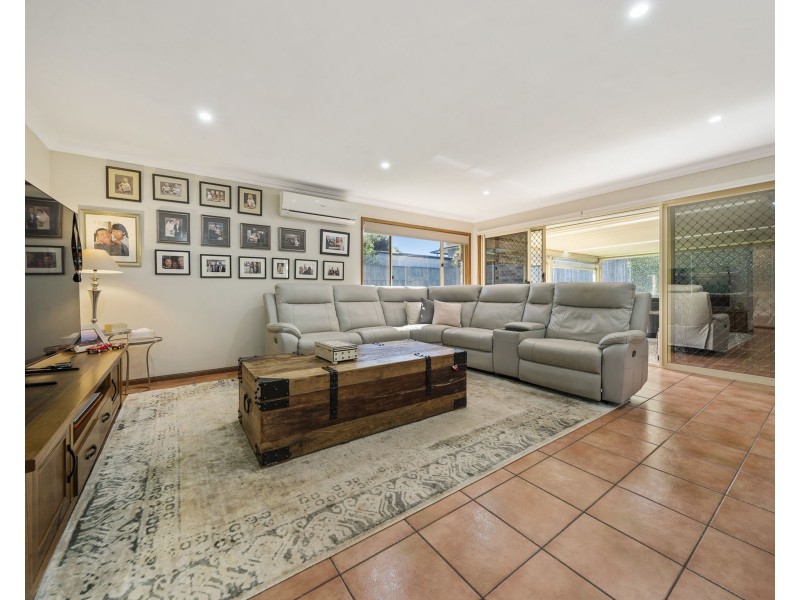 43 McClymont Drive, Rangeville QLD 4350
