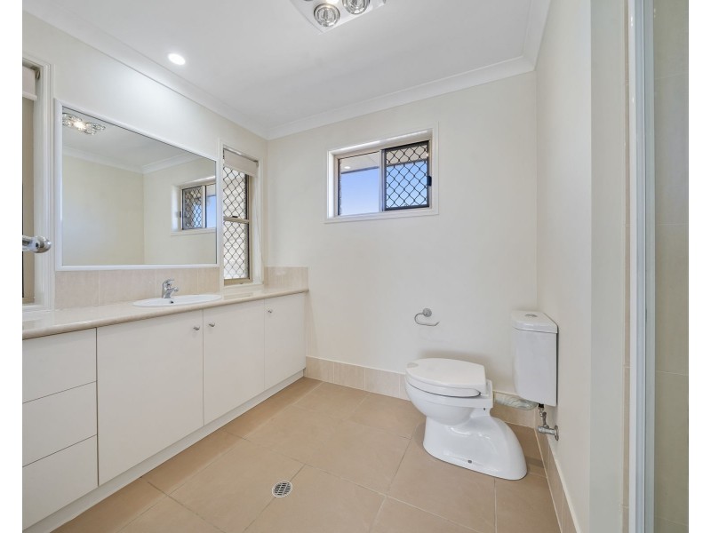 1/351 Greenwattle Street, Wilsonton QLD 4350