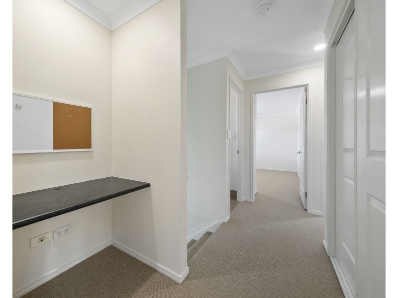 1/351 Greenwattle Street, Wilsonton QLD 4350