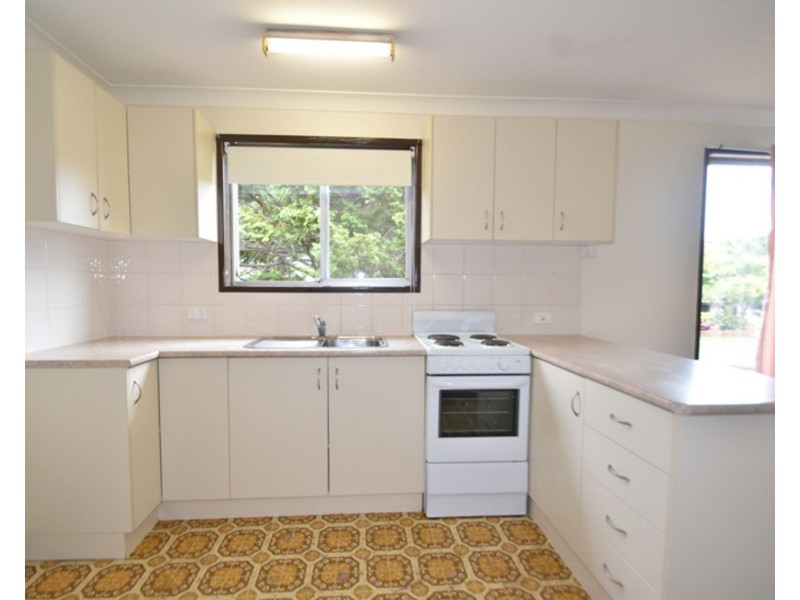 1/380 Hume Street, Centenary Heights QLD 4350