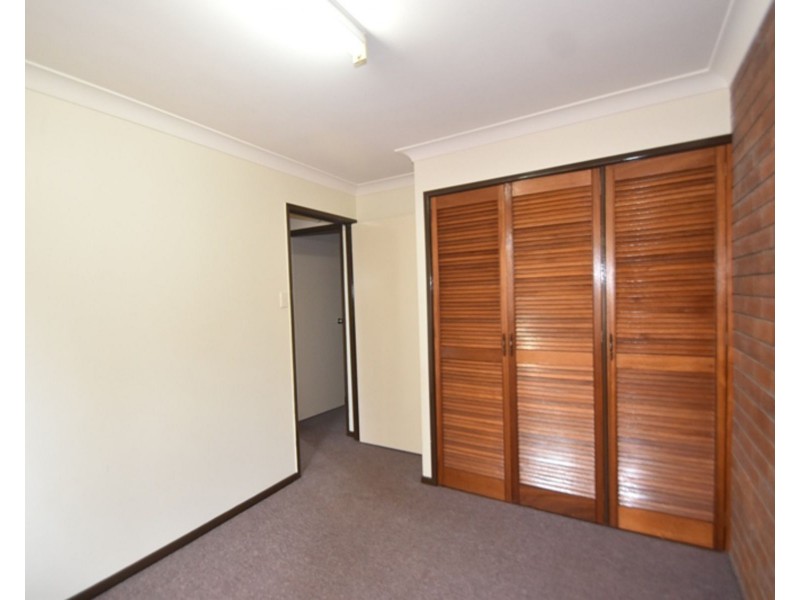 1/380 Hume Street, Centenary Heights QLD 4350
