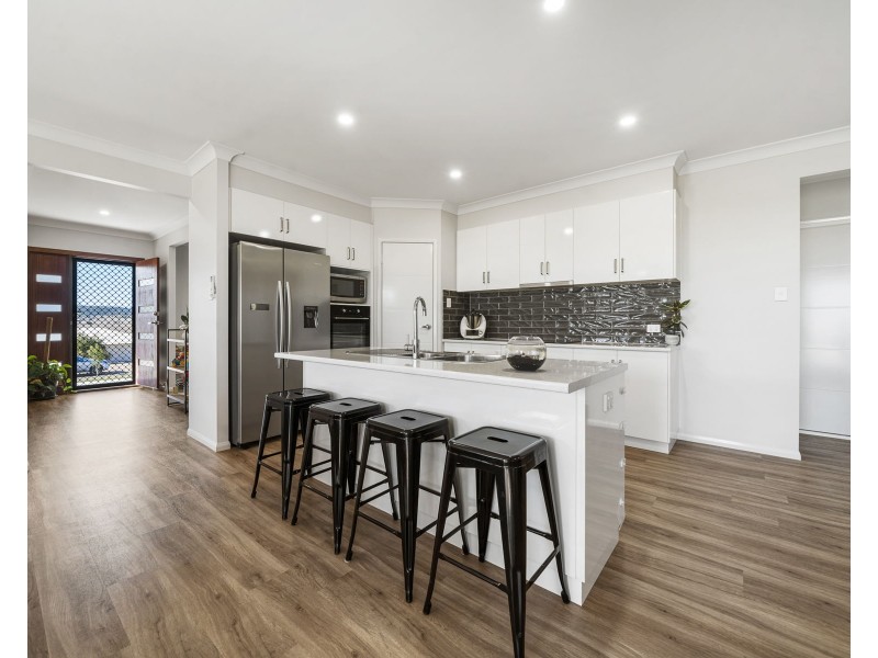 7 Nuffield Street, Kingsthorpe QLD 4400