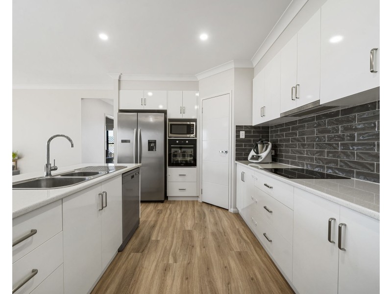 7 Nuffield Street, Kingsthorpe QLD 4400