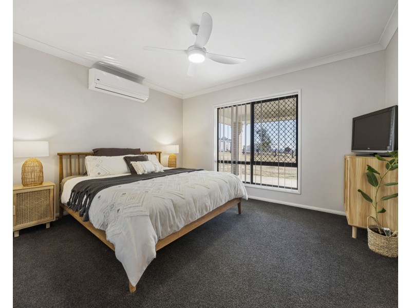 7 Nuffield Street, Kingsthorpe QLD 4400