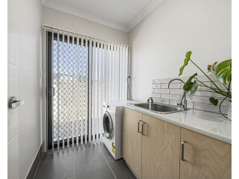 7 Nuffield Street, Kingsthorpe QLD 4400