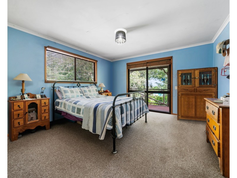 4 Glen Court, Glenvale QLD 4350