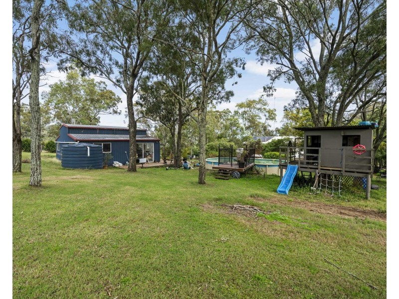 4 Glen Court, Glenvale QLD 4350