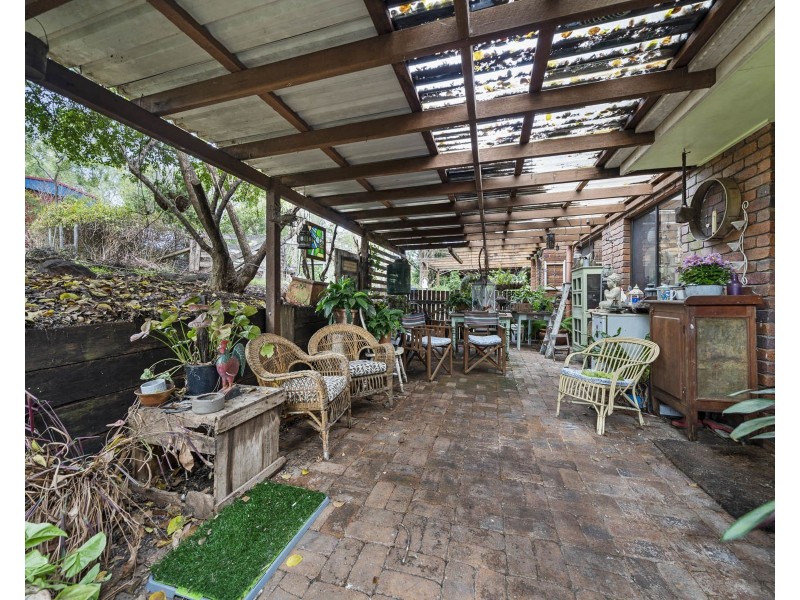 4 Glen Court, Glenvale QLD 4350