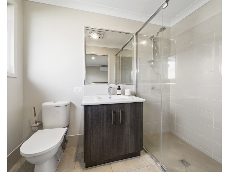 6 Carnamah Street, Cambooya QLD 4358