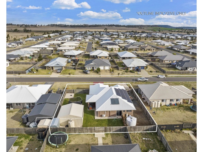 6 Carnamah Street, Cambooya QLD 4358