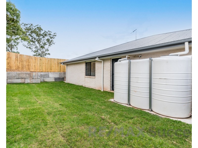 1 Kommamurra Court, Glenvale QLD 4350