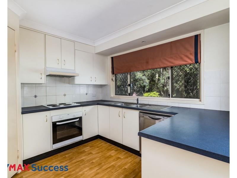 11 Elizabeth Kenny Court, Harristown QLD 4350