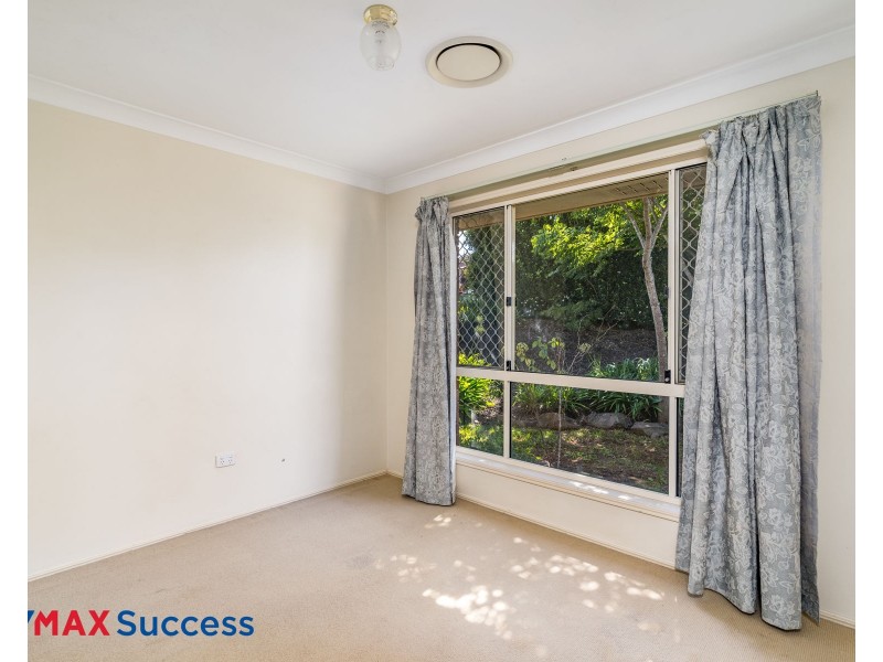 11 Elizabeth Kenny Court, Harristown QLD 4350