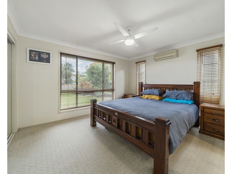 8 Silver Gum Court, Glenvale QLD 4350