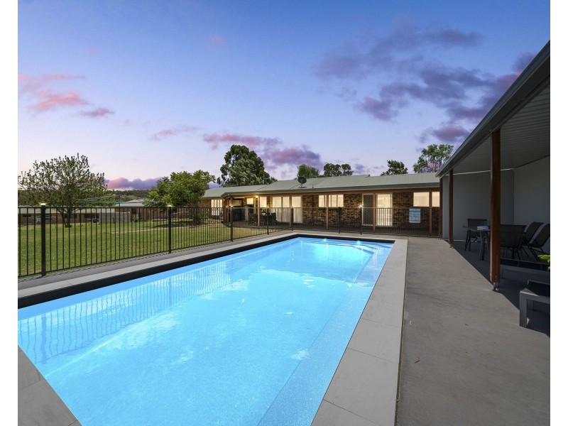 292 Glenvale Road, Glenvale QLD 4350