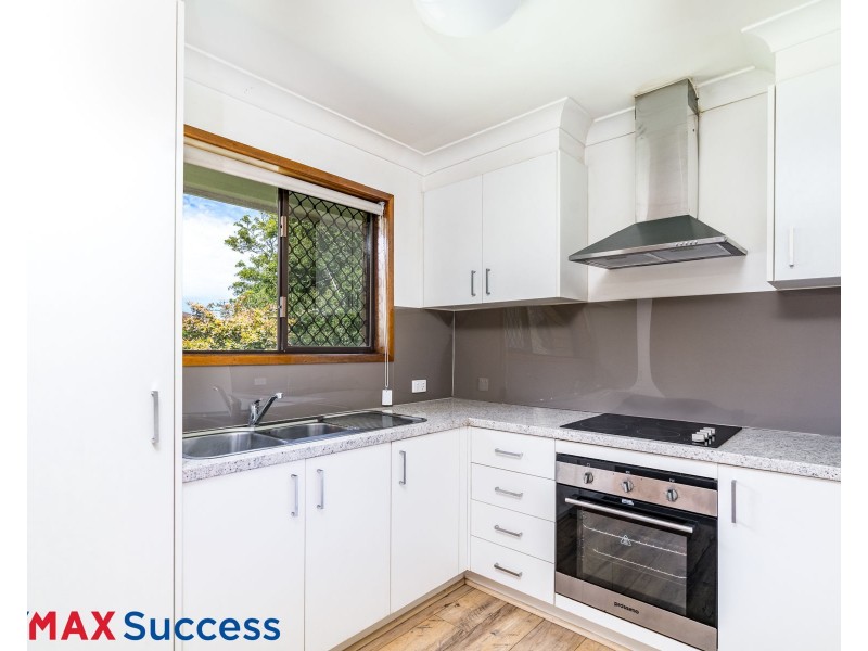 2/22 Patricia Street, Mount Lofty QLD 4350