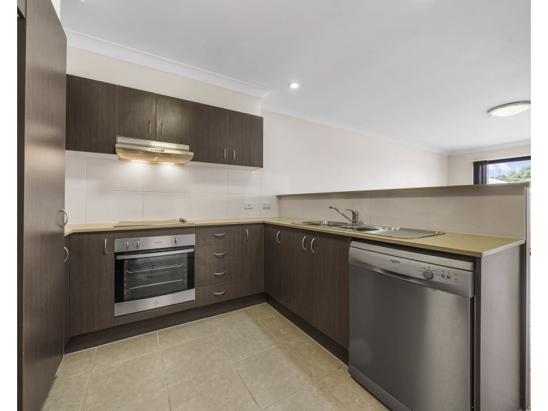 6/4-6 Costello Street, Harlaxton QLD 4350