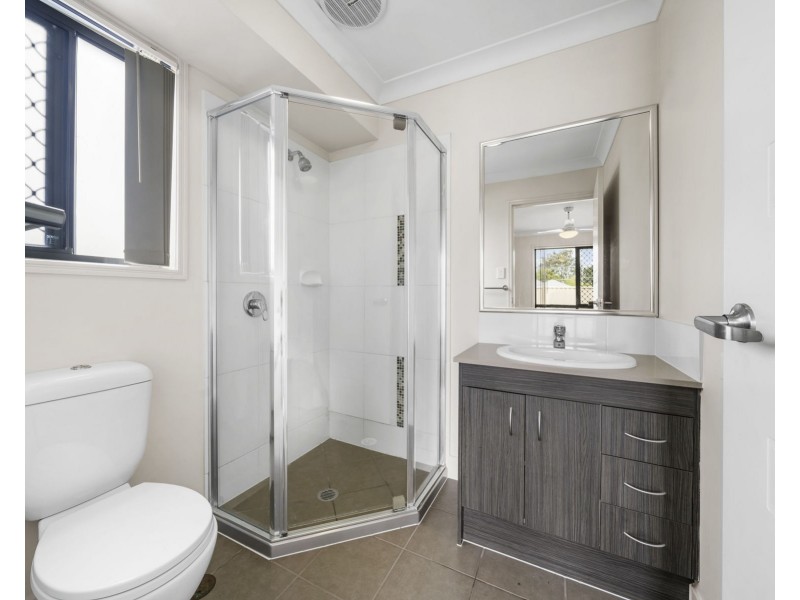 6/4-6 Costello Street, Harlaxton QLD 4350