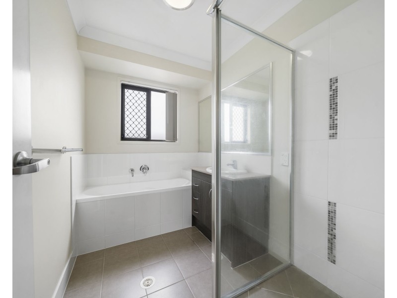 6/4-6 Costello Street, Harlaxton QLD 4350