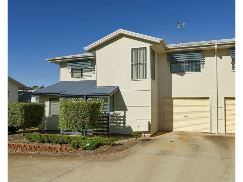 21/337 Spring Street, Kearneys Spring QLD 4350
