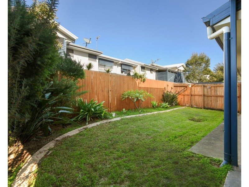21/337 Spring Street, Kearneys Spring QLD 4350