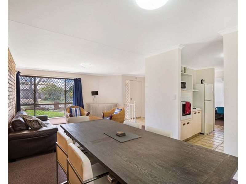 412 Stenner Street, Kearneys Spring QLD 4350