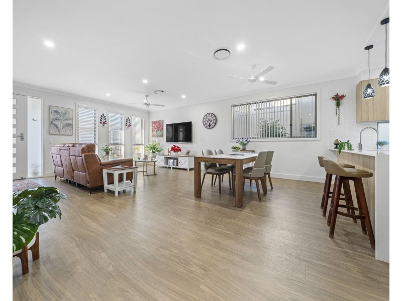 79/99 Hampton Street, Harristown QLD 4350