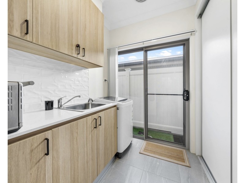 79/99 Hampton Street, Harristown QLD 4350