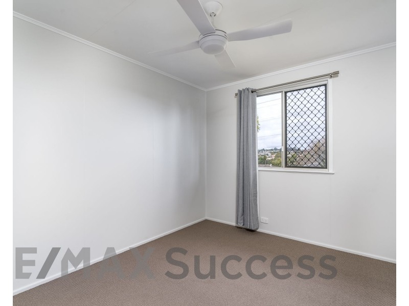 51 Debra Street, Centenary Heights QLD 4350