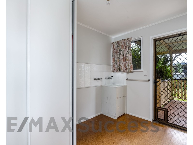 51 Debra Street, Centenary Heights QLD 4350