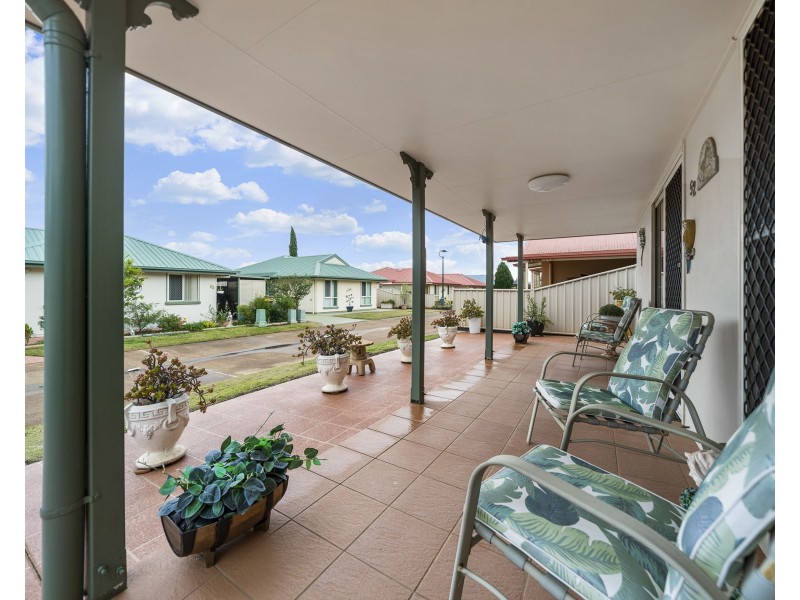 52/303 Spring Street, Kearneys Spring QLD 4350