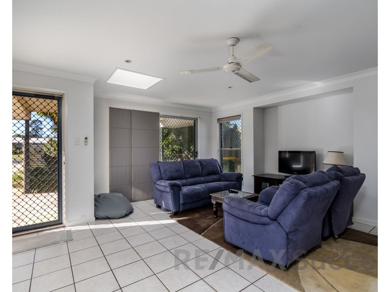 2/63 Kearney Street, Kearneys Spring QLD 4350