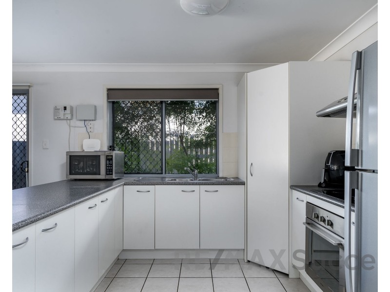 2/63 Kearney Street, Kearneys Spring QLD 4350