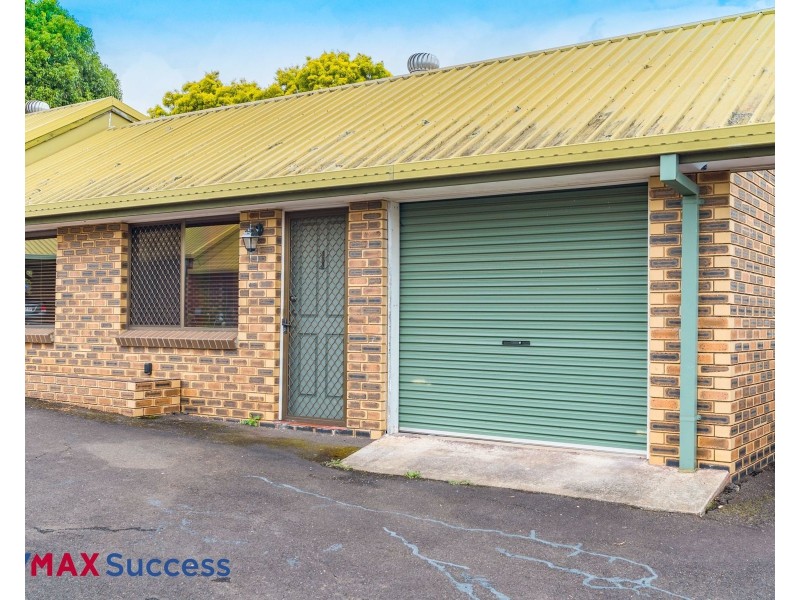 1/7 Stradbroke Street, Rockville QLD 4350