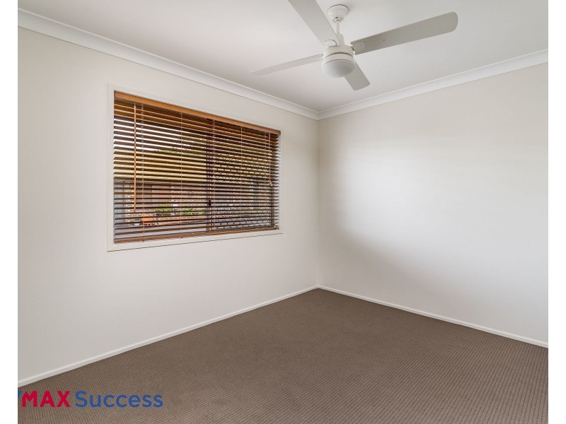 1/7 Stradbroke Street, Rockville QLD 4350