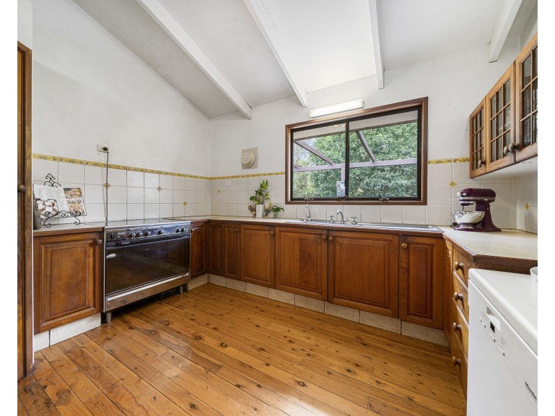 7 Gosper Road, Murphys Creek QLD 4352