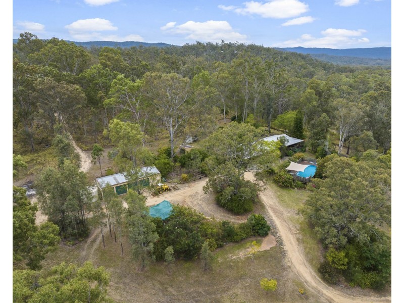 7 Gosper Road, Murphys Creek QLD 4352