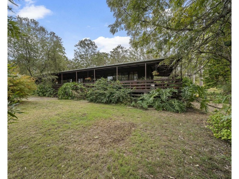 7 Gosper Road, Murphys Creek QLD 4352
