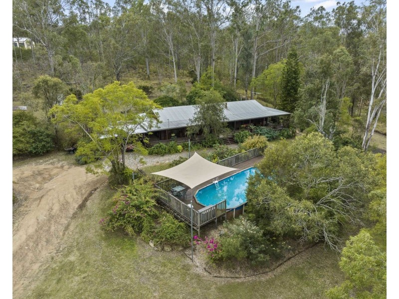 7 Gosper Road, Murphys Creek QLD 4352